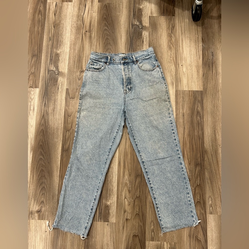 PacSun High Rise Blue Jeans with Classic Appeal